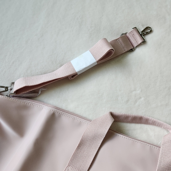 NEW! Victoria's Secret PINK Duffel Bag LARGE - Picture 10 of 13
